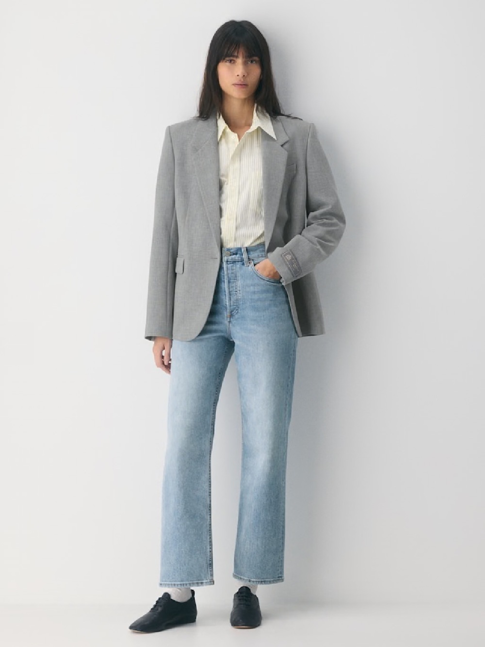 Denim Forum The Arlo Hi-Rise Straight
Jean Light Wash Size 31 25"L